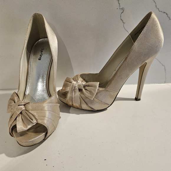 Spring Satin heels - Picture 2 of 3